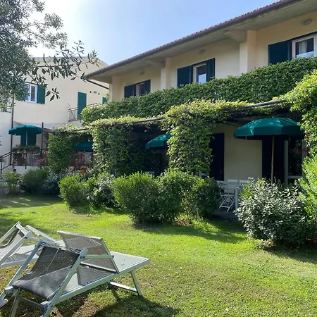 Belvedere Residenza Mediterranea Lägenhetshotell Portoferraio