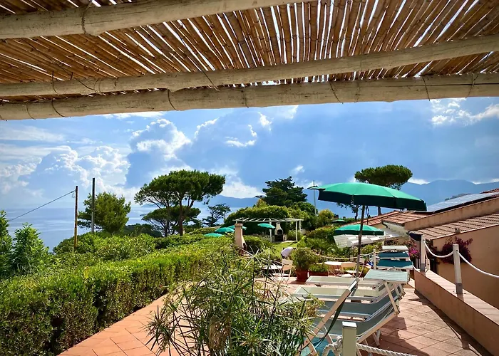 Апарт-отель Belvedere Residenza Mediterranea Портоферрайо